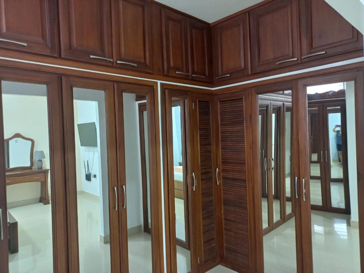 Departamentos Marcecilia De 2 Y 3 Habitaciones En El Centro De Манта Экстерьер фото